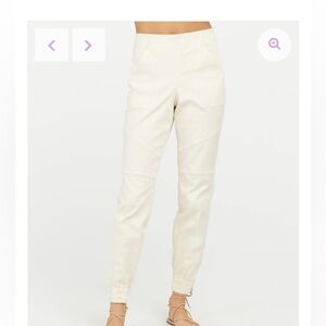 NWT Spanx twill cargo joggers in parchment